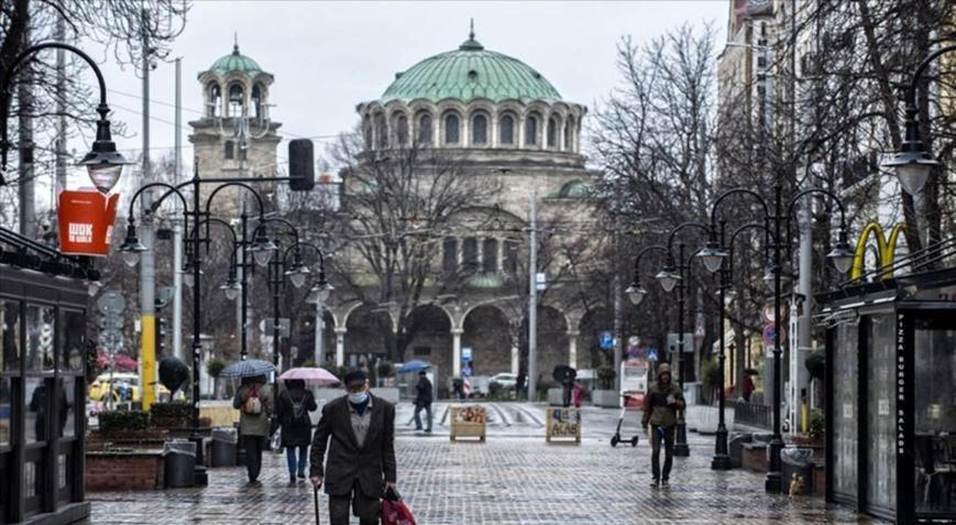 Yeni hükümetten ilk büyük hamle Komşuda tüm valiler değişti