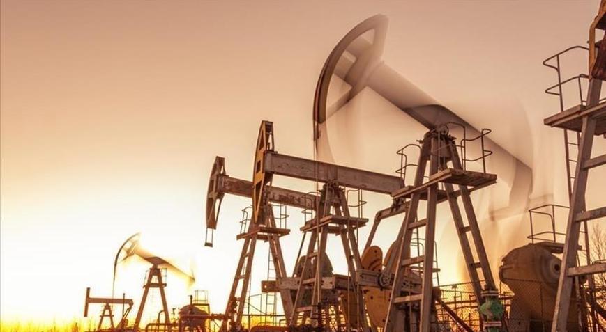 Brent petrolün varili 105 dolardan işlem görüyor
