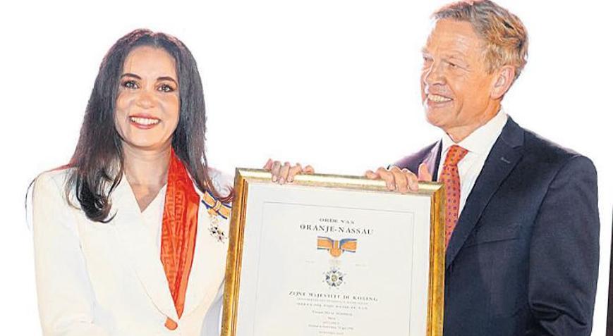Kraliyet Nişanı takdim edildi
