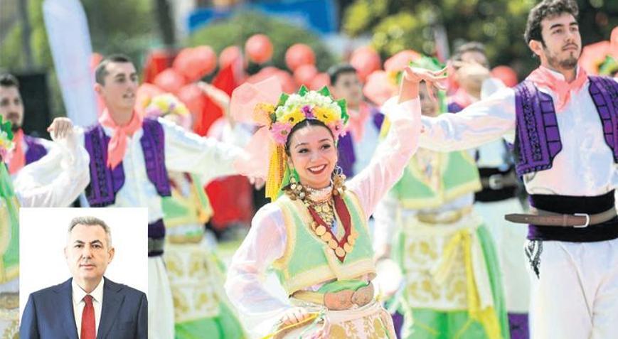 19 Mayıs coşkusu İzmir’i sardı