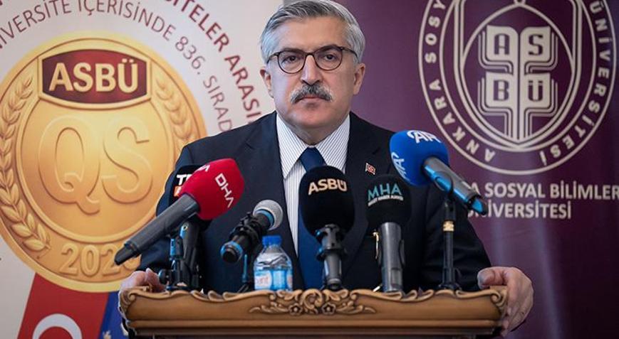 AK Partili Yayman: Dijital ağların toplumla yeni bir sözleşme yapması gerekmektedir