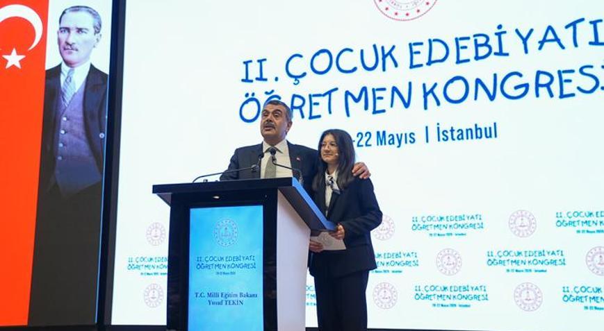 Bakan Tekin: Çocuklarımızın dijital bağımlılıktan uzak olacağı bir iklimi oluşturmak istiyoruz