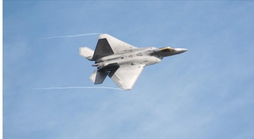 ABDden Orta Doğuda eşi benzeri görülmemiş konuşlandırma F-22ler sahneye çıktı