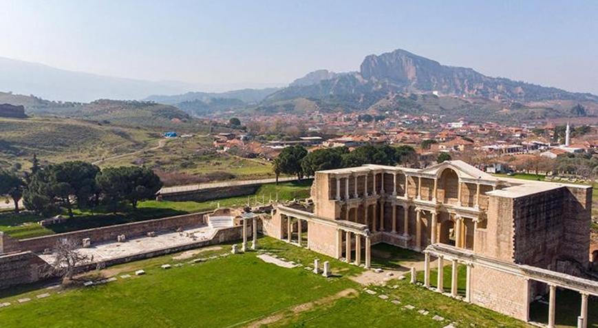 Şehzadeler şehri Manisa’da festival heyecanı başlıyor Osmanlı’nın mukaddes emanetleri sergilenecek