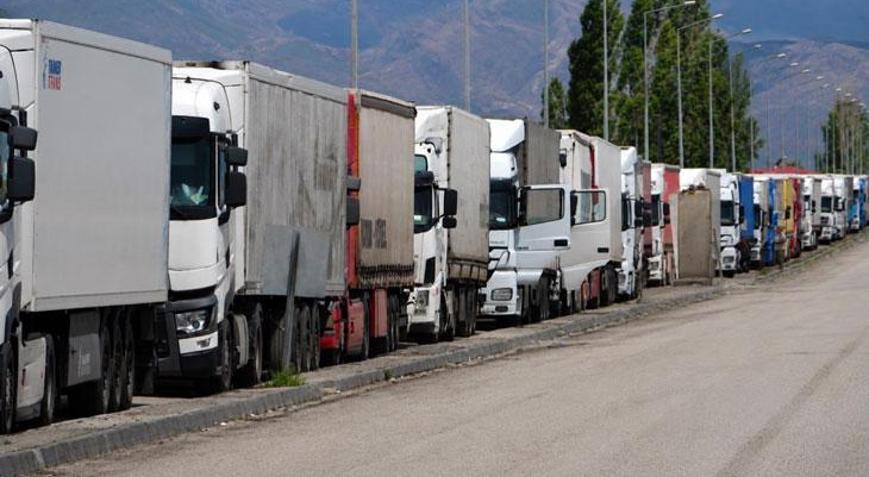 Modern görünüme kavuşan Gürbulak Sınır Kapısı’nda tır trafiği büyüdü