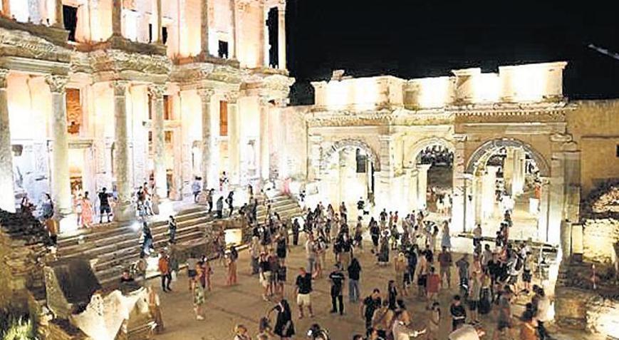 Gece müzeciliğinde ışıklar yandı