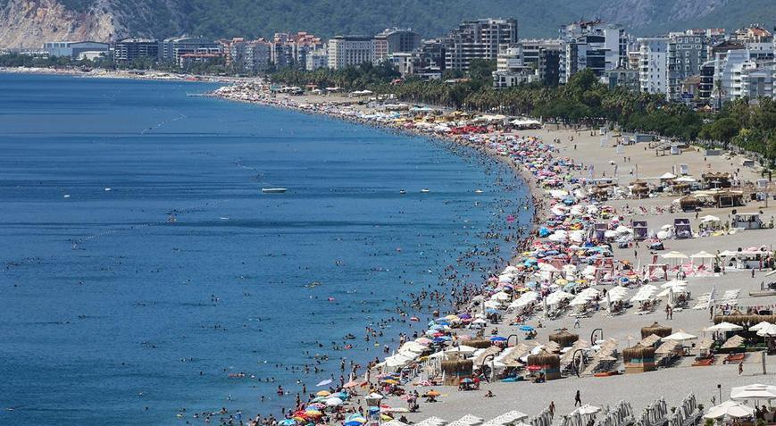 Gideceğiniz plajı artık kontrol edebileceksiniz Tüm analizler vatandaşın erişimine açıldı: 5 yıl zayıf çıkan plaj kapatılacak