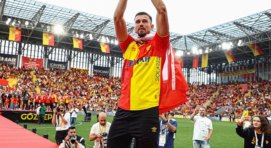 Göztepede Mateusz Lis, Lech Poznan yolcusu
