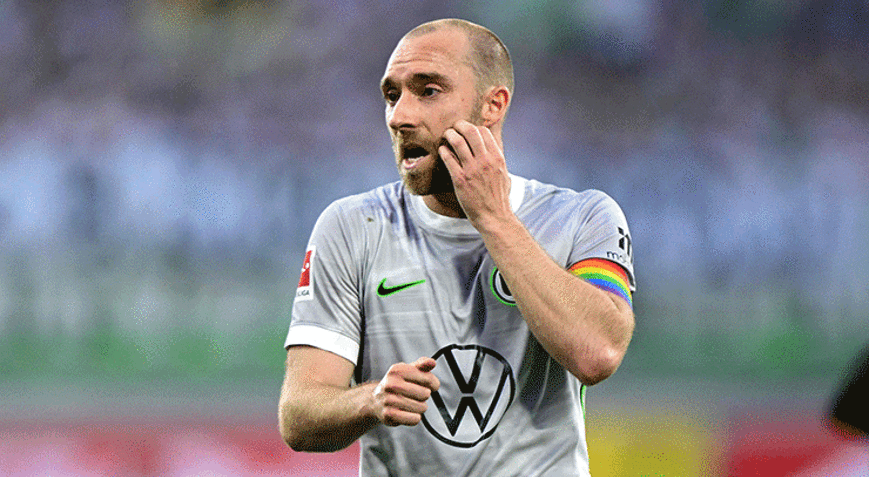 Christian Eriksen yürekleri ağza getirdi Hazırlık maçı durduruldu