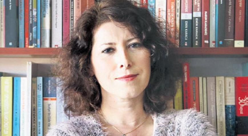 Oğuz Tansel Ödülü Nilay Özer’in