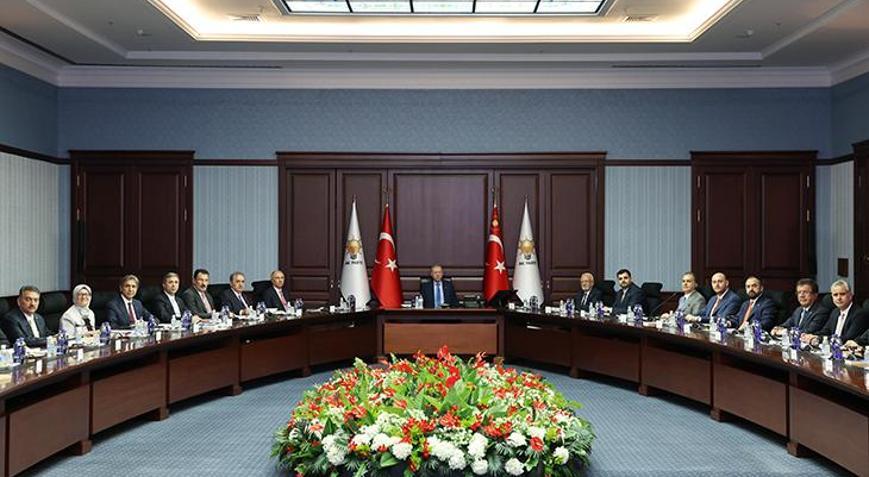 AK Parti MYK sona erdi