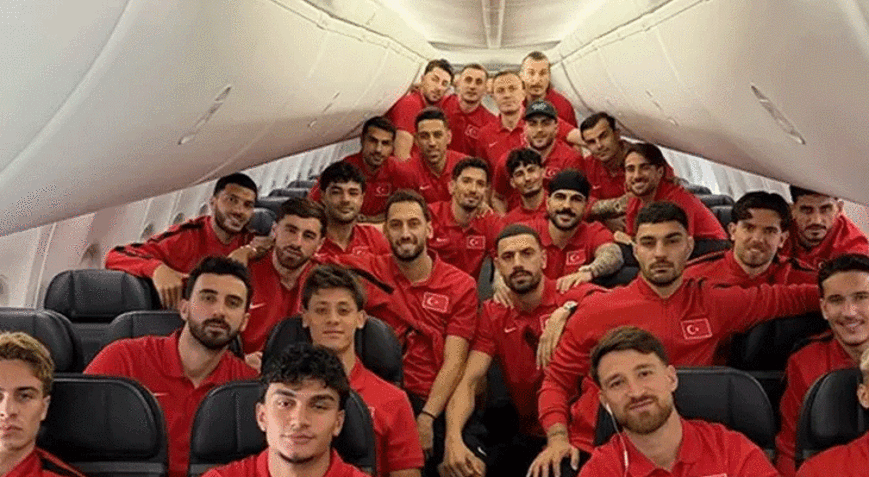 A Milli Futbol Takımının Kanada yolculuğu başladı