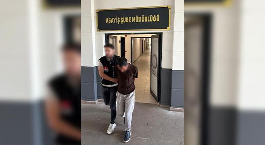 Sahte polise Gebzede otobüs baskını Yarım kilo altın ve binlerce lirayı alıp kaçarken yakalandı