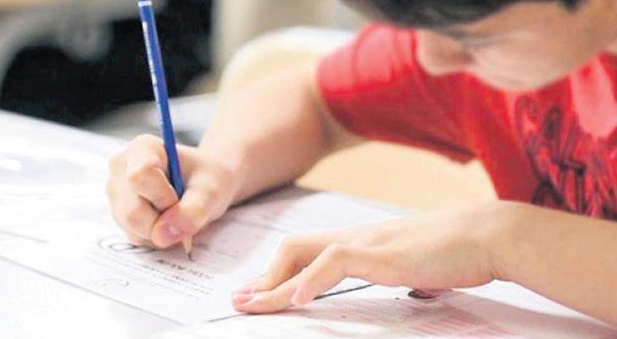 1 milyon öğrenci hayalindeki lise için yarışıyor: Sessizlik çağrısı