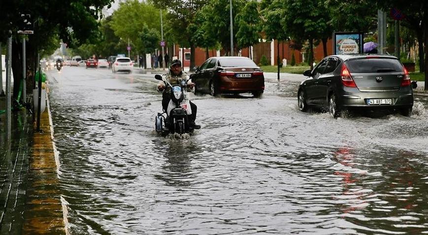AFADdan 22 il için sarı kodlu meteorolojik uyarı Sel ve dolu riskine dikkat