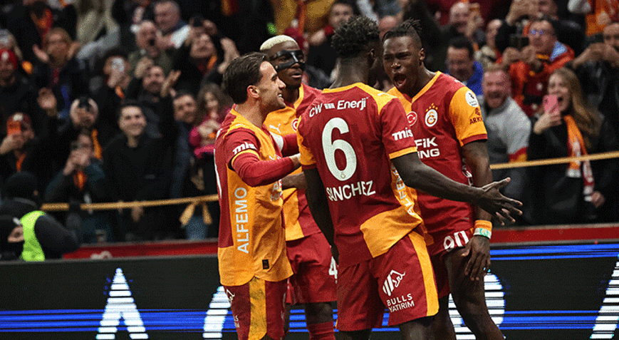 Galatasaray iki yıldızı için servet istedi Bonserviste Osimheni geçecek