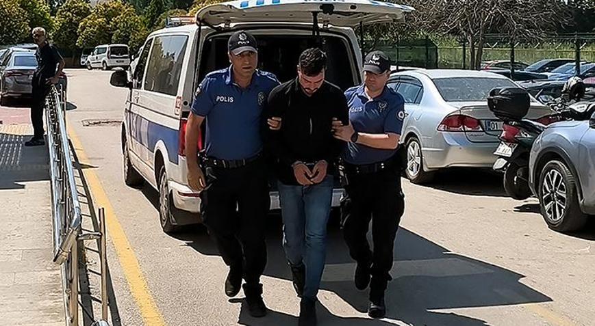 Uzman çavuş tatil için geldiği eğlence mekanında kurşun yağdırdı 2 kişiyi vurdu