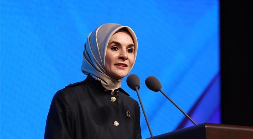 Yurt dışındaki vatandaşlarımızla devletimiz arasındaki hizmet bağını güçlendireceğiz