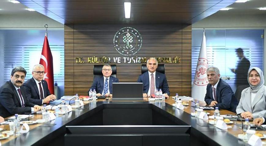 Bakan Ersoy, Sivas heyetini kabul etti