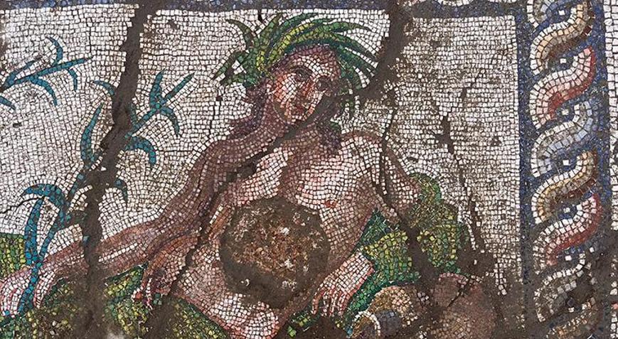 Bakan Ersoy’dan Aspendos müjdesi Nadir bir nehir tanrısı betimlemesi ortaya çıkarıldı
