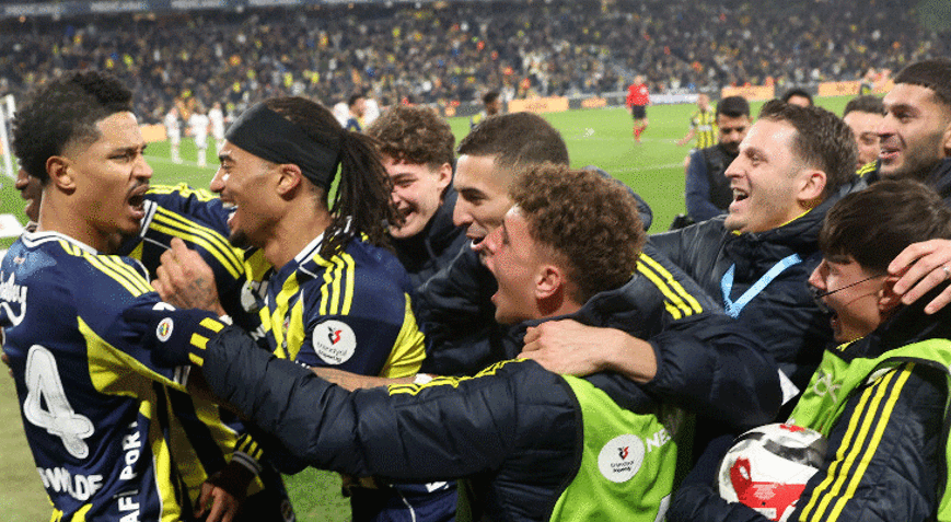 Fenerbahçenin yıldızına Premier Lig kancası Gözler yönetimde