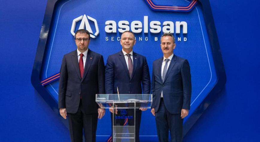 Polonya Cumhurbaşkanı Navrocki ASELSANı ziyaret etti