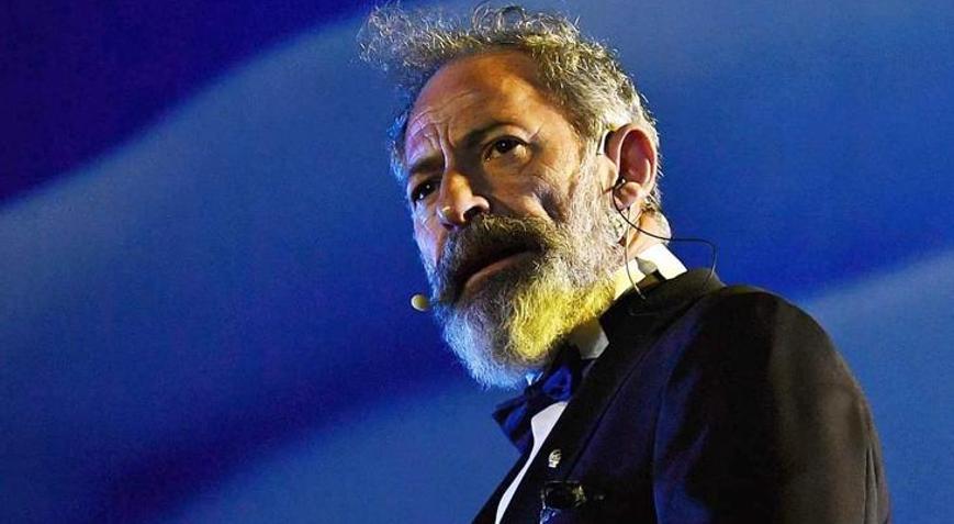 Levent Can acı haberi duyurdu Annesi hayatını kaybetti