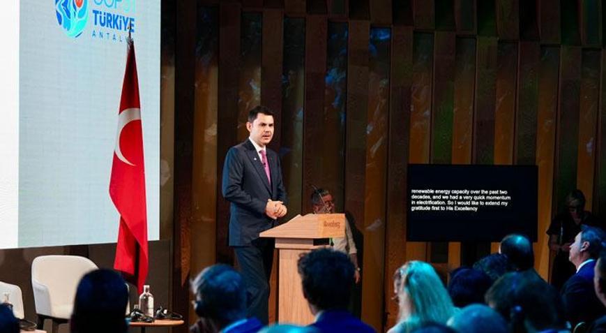 Bakan Kurum: Türkiye yenilenebilir enerji kapasitesini önemli ölçüde artırmıştır