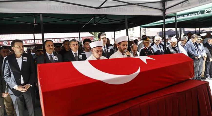 Şehit Piyade Astsubay Kıdemli Başçavuş Şahinin cenazesi Mersinde defnedildi