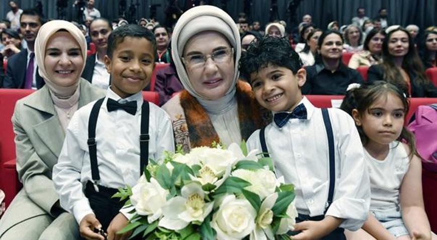 Emine Erdoğan: İnanıyorum ki koruyucu aile sayımız katlanarak artmaya devam edecek