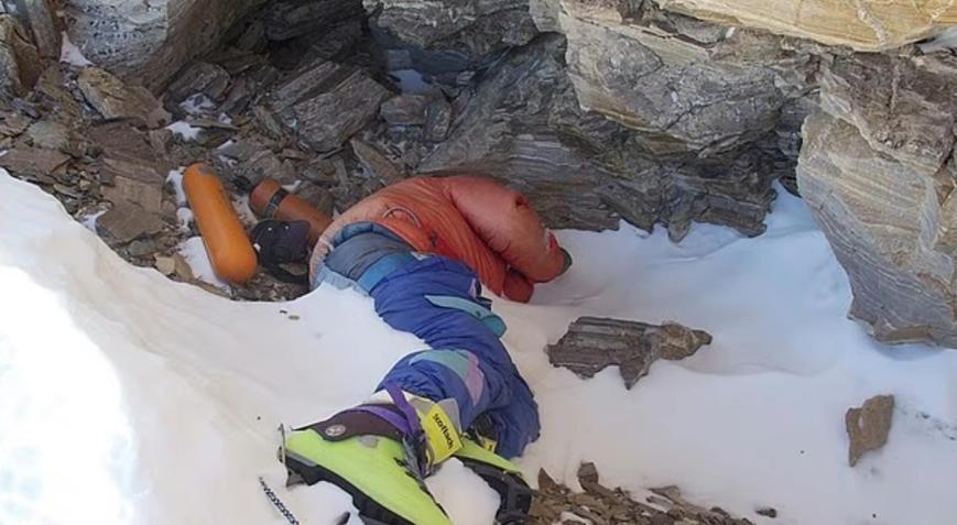 Everestte 30 yıllık sır çözüldü Gerçek kimliği ortaya çıktı