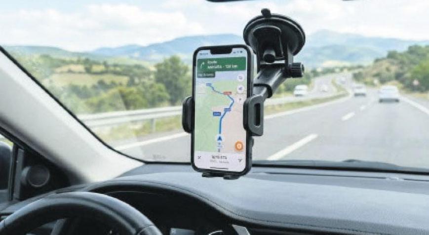 Telefon tutucuya yasak yerine kural