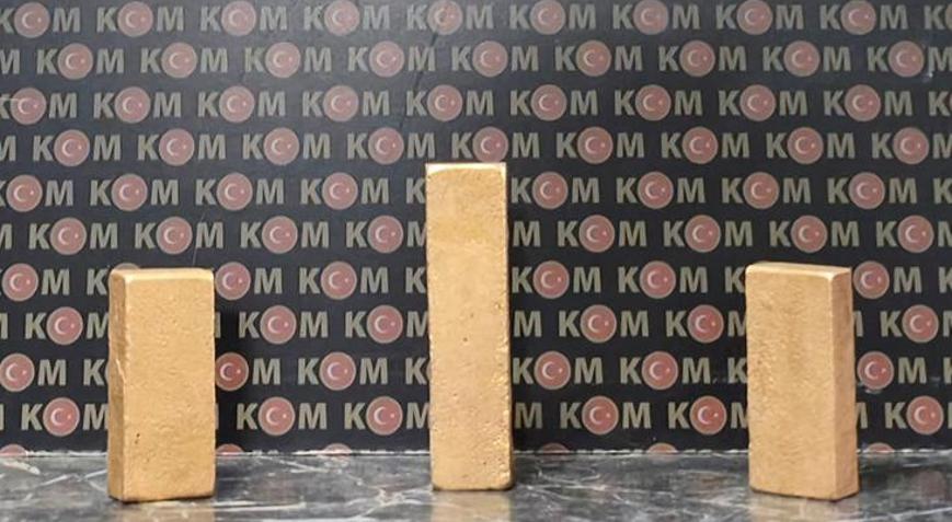 Şırnakta kaçak altın ele geçirildi Piyasa değeri 13.2 milyon lira...