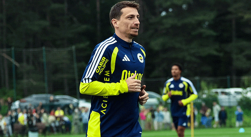 Fenerbahçede Mert Hakan Yandaş imzayı attı Kazanacağı maaş resmen açıklandı
