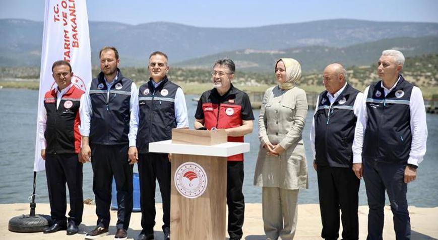 Bakan Yumaklı: Türkiyenin su ürünleri ihracatı 2,3 milyar dolara ulaştı