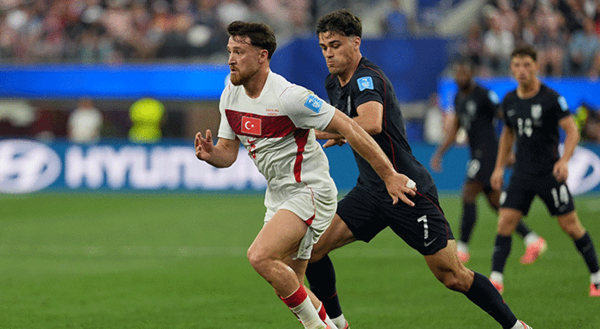 Beşiktaş, Salih Özcanı resmen açıkladı İstanbula geliş saati belli oldu