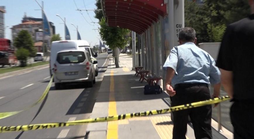 Malatyada sahipsiz çanta alarmı Fünyeyle patlatılacaktı, sahibi son anda koşarak geldi