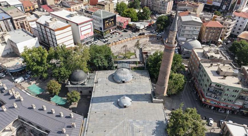 900 yıllık sır gün yüzüne çıkıyor Anadolunun en eski Selçuklu medresesi için kazılar başlıyor