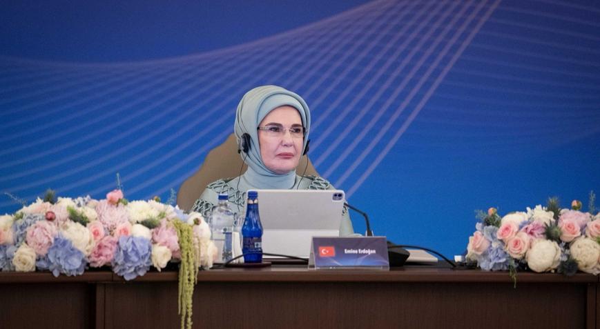 Emine Erdoğanın NATO marjında buluşturduğu lider eşleri Çocuklar, Teknoloji ve Güvenlik konusunu ele aldı