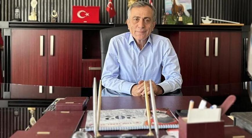 Tufanbeyli Belediye Başkanı Ahmet Aktürk, rahatsızlanması nedeniyle hastaneye kaldırıldı