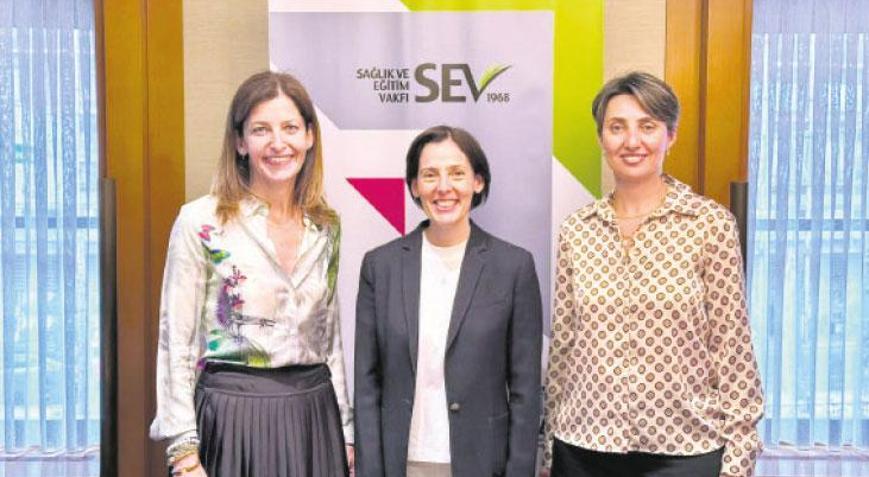 SEV’den başarılı öğrencilere burs