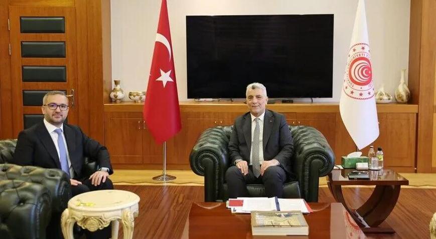 Bakan Bolat ve TCMB Başkanı Karahan bir araya geldi Son ekonomik gelişmeler masada