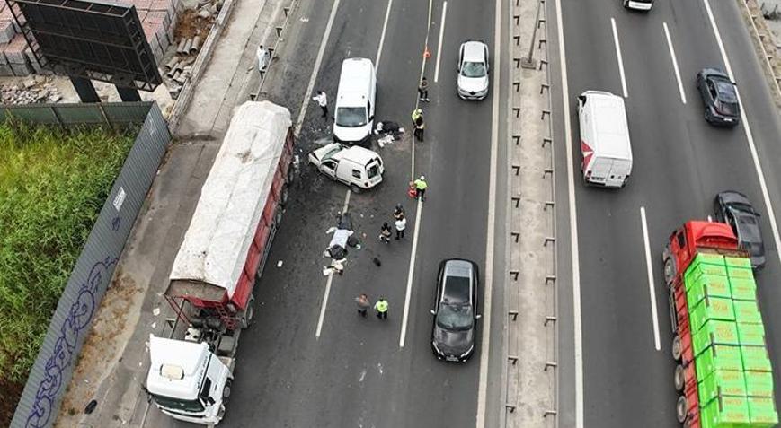 Bahçelievlerde zincirleme trafik kazası 1 kişi öldü