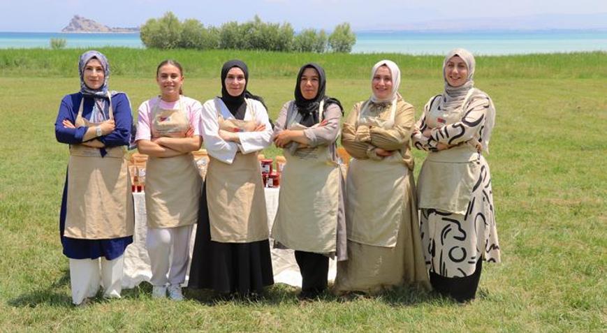 7 kadının başlattığı üretim yolculuğu ihracata dönüştü Doğal ürünler yurt dışına açıldı