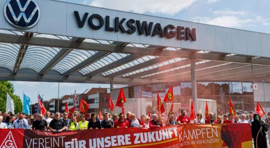Volkswagen için alarm zilleri çalıyor Çöküş uyarısı