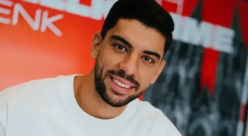 Valencia Cenk Özkacar için kararını verdi Trabzonspora müjdeli haber