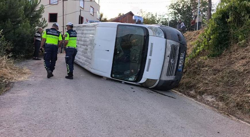 Bursa’da feci kaza Tarım işçilerini taşıyan minibüs devrildi: Çok sayıda yaralı var