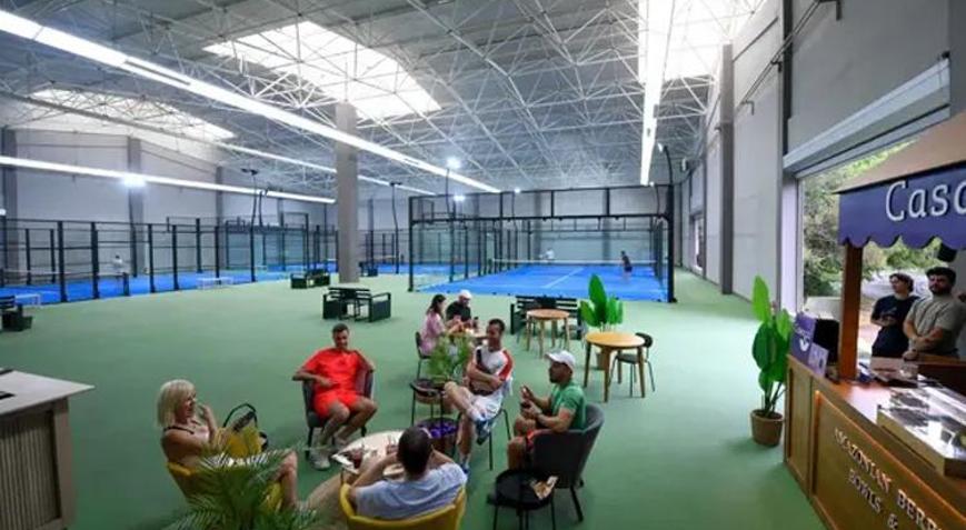 Kemer Padel sporseverleri bekliyor