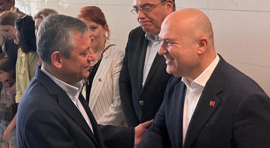 Son dakika... CHP İzmir Milletvekili Murat Bakan partisinden istifa etti