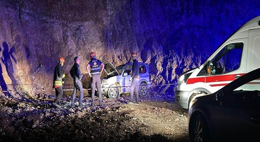 Boluda feci kaza Kontrolden çıkan cip, şarampole yuvarlandı